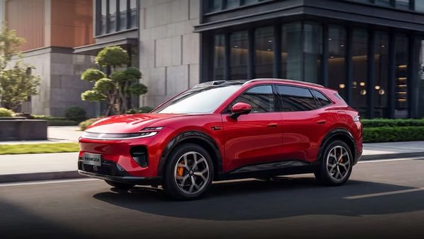 Changan Nevo Q06 launches from 139,900 yuan