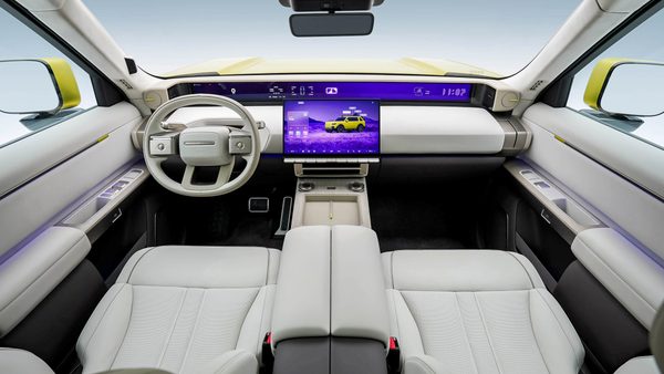 Freelander 8 показал салон с экраном на 46,3 дюйма