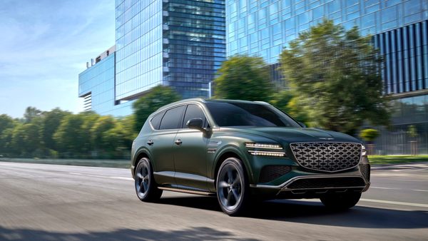 Genesis's first hybrid is a GV80, and not a plug-in