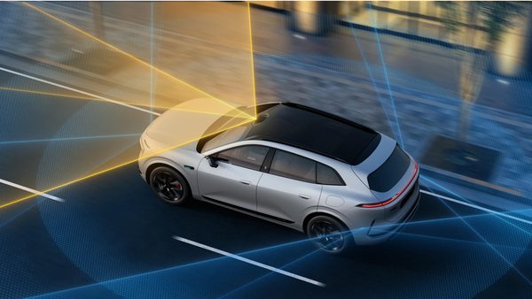 Avatr fitted an 896-channel lidar to its new SUV and still starts it at $32,380