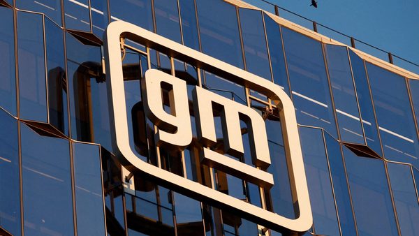 GM invests $150M in a gas Cadillac at Spring Hill