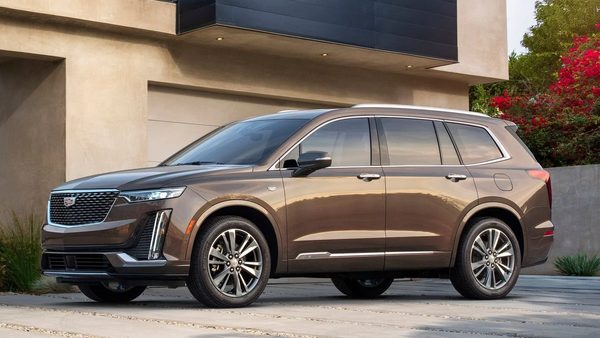 Cadillac to revive gas-powered XT5 and XT6