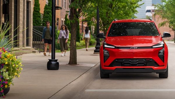 GM cuts new Chevrolet Bolt production by about 77%