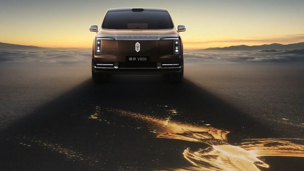Maextro V800: brake pedal bracket broke on all three cars in Dongchedi's test