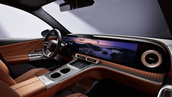 Mercedes brings back physical buttons