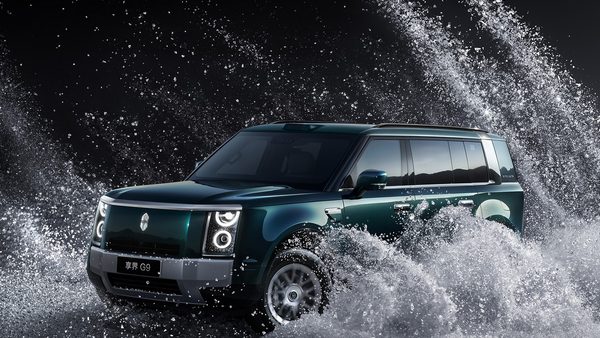 Stelato G9: BAIC and Huawei's second HIMA model is a Defender-silhouette SUV with EREV and BEV options