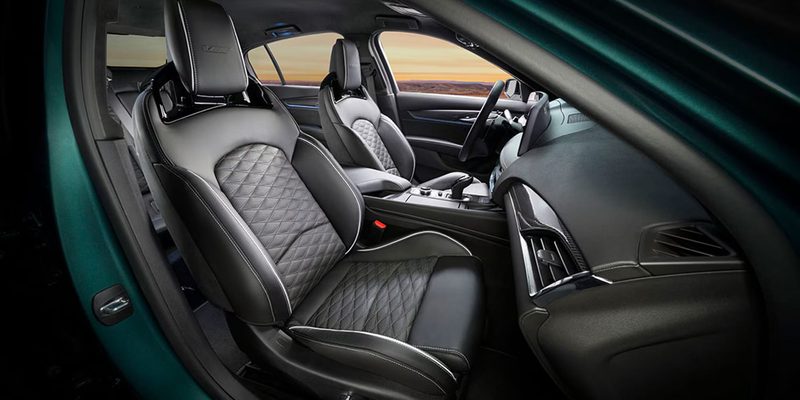 Cadillac CT5-V Blackwing - interior