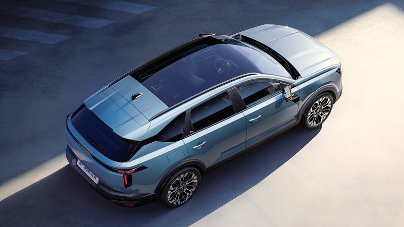 Dacia Striker revealed: hybrid wagon under €25,000 - photo 4