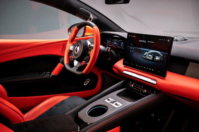 Denza Z - interior