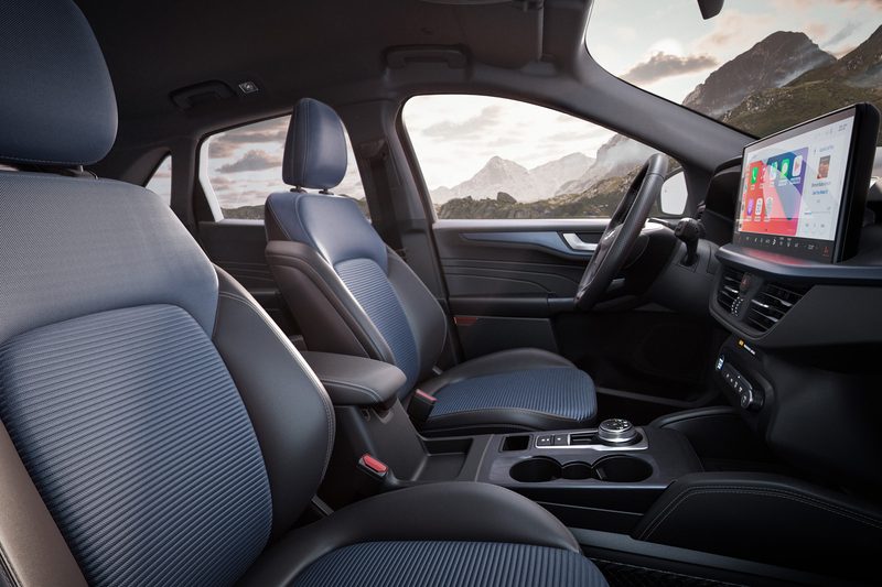 Ford Kuga - interior
