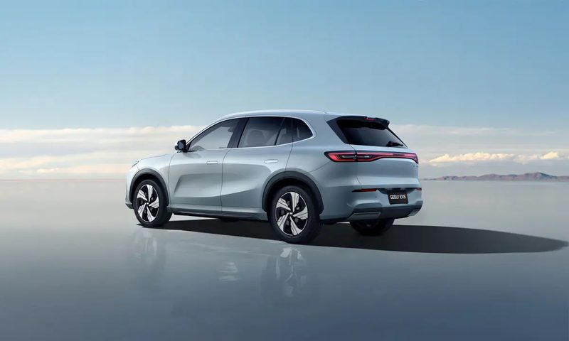 Geely EX5 - photo 3