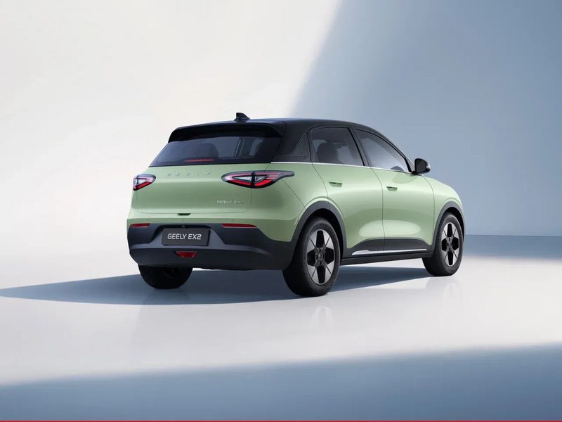 Geely Buys Ford's Almussafes Plant to Build EVs for Both Brands - photo 4
