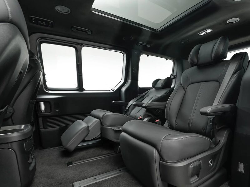 Hyundai Staria - interior