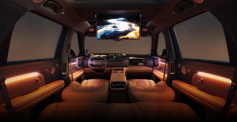 IM Motors IM LS8 - interior
