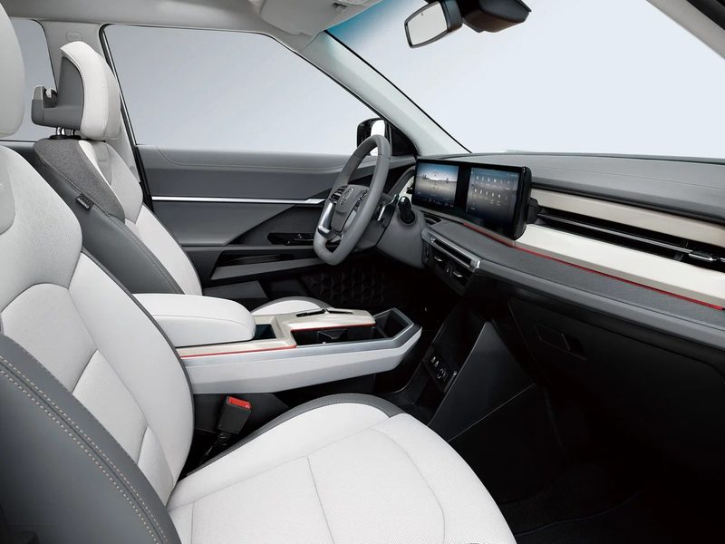 KGM Torres Torres (petrol / hybrid) - interior