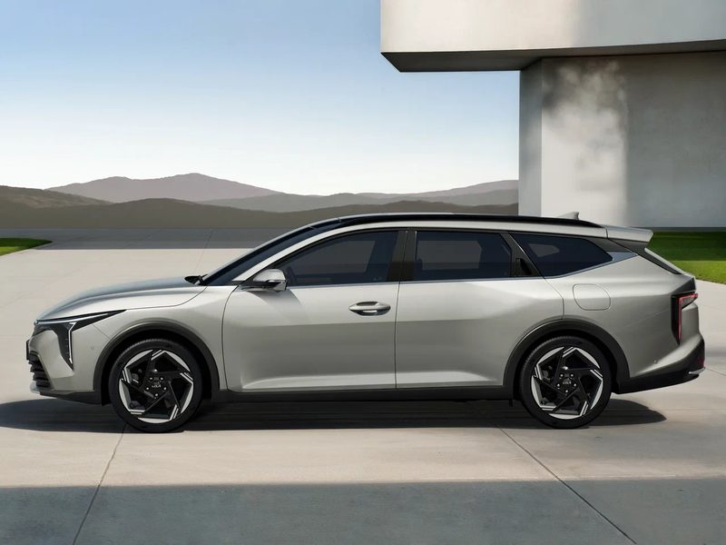 Kia K4 - photo 3
