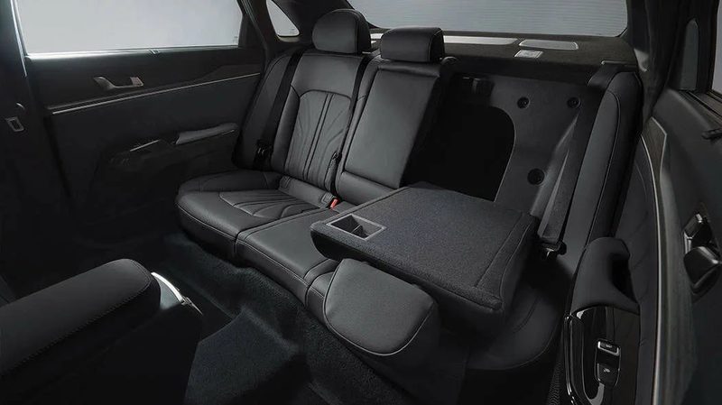 Kia K5 - interior