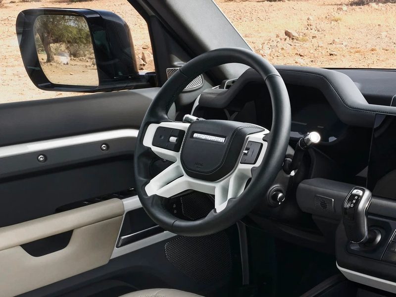 Land Rover Defender 130 - interior