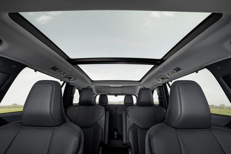 Lexus TZ: Three-Row Electric SUV Debuts as a Global Model - photo 2