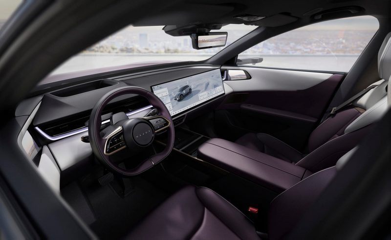 Mazda CX-6e - interior