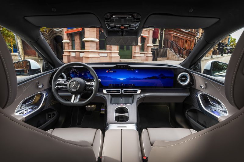 Mercedes-Benz C-Class Electric - interior