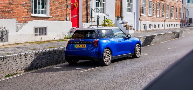 MINI Cooper 3-door - photo 3