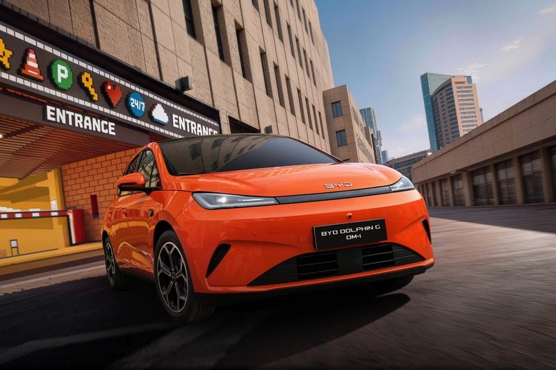 BYD Dolphin G: Europe's plug-in hatch gets its full spec sheet - photo 2