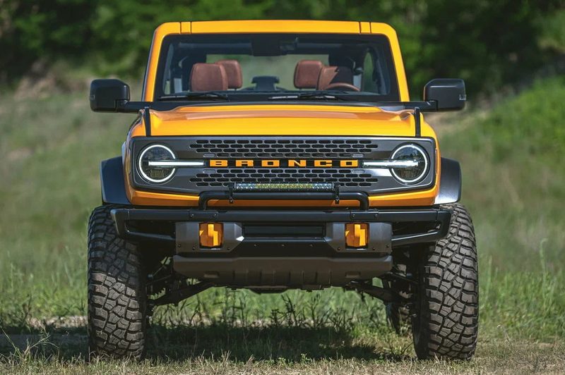 Ford Bronco (3-door) - photo 2