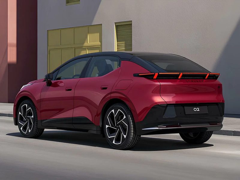 Lynk & Co 02 - photo 3