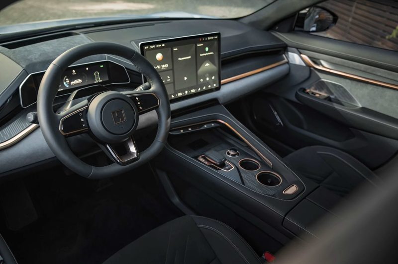 Zeekr 001 - interior