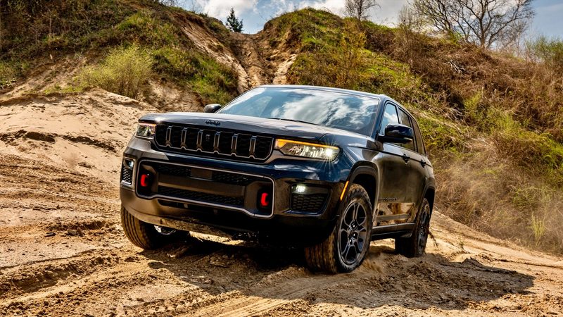 Jeep Grand Cherokee - photo 3