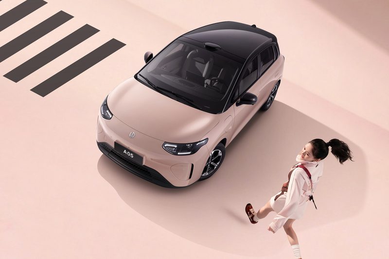 Leapmotor A05: a budget electric hatchback for China, with a European B03 twin - photo 2