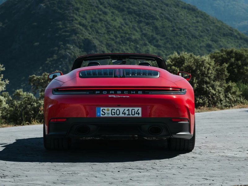 Porsche expands job cuts, rethinks its lineup - photo 3