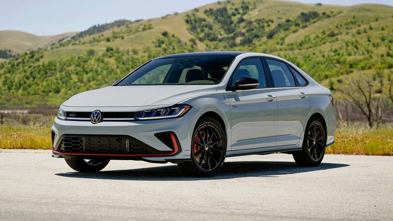 Volkswagen Drops Its Last Manual in the US  - Jetta GLI Goes Automatic-Only - photo 4