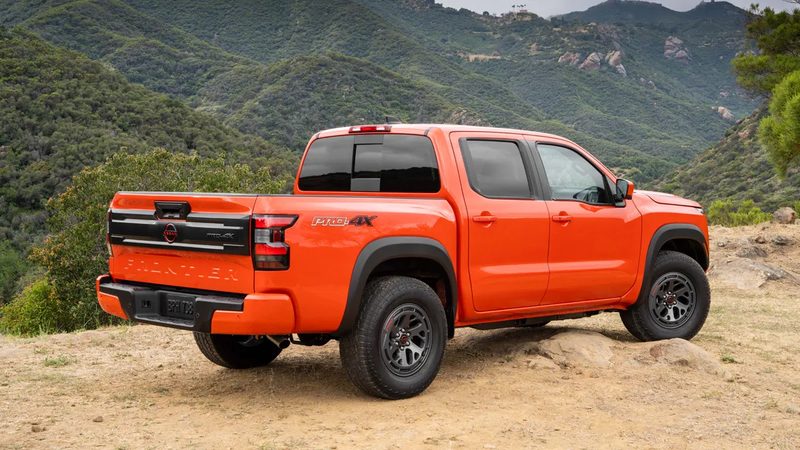 Nissan's Pickup Lineup: Six Names, Four Markets, Two Platforms - photo 2