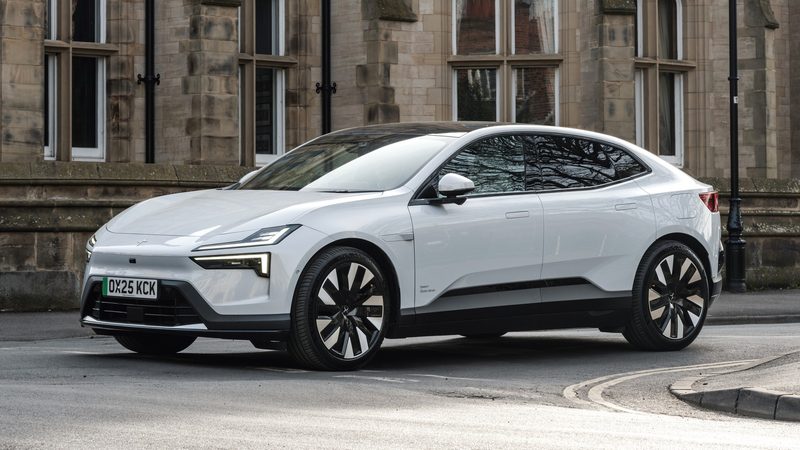 Polestar 4 - photo 3