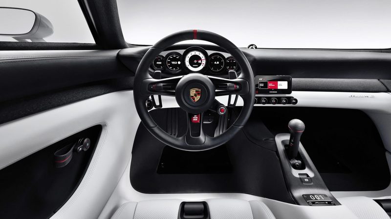 Porsche Mission S - interior