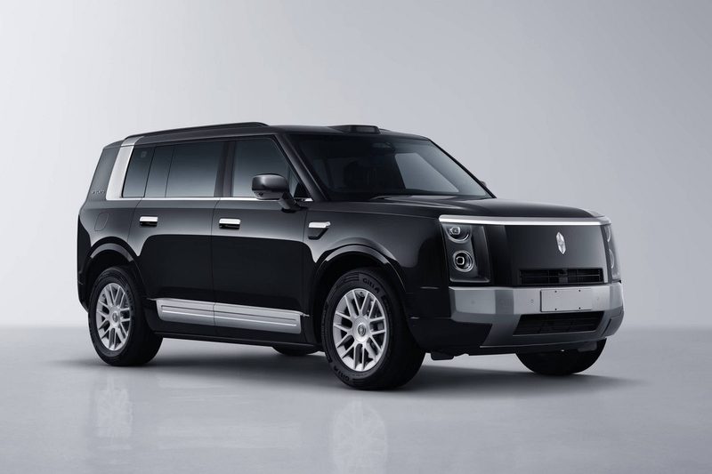 Stelato G9: BAIC and Huawei's second HIMA model is a Defender-silhouette SUV with EREV and BEV options - photo 2
