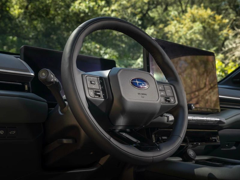 Subaru delays its electric Getaway crossover - interior