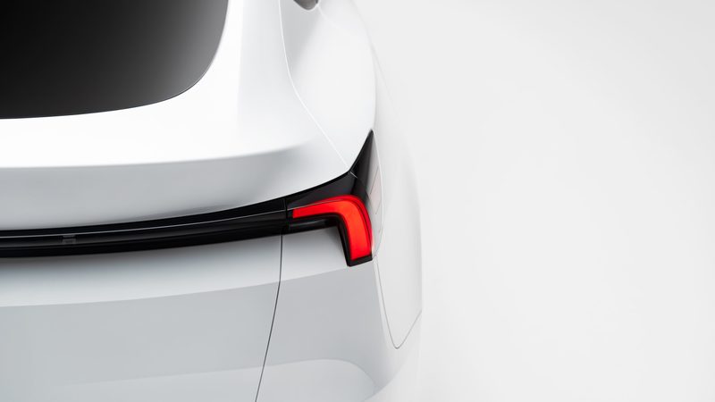 Tesla Model Y - photo 4