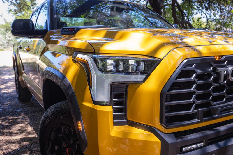 Toyota Tundra - photo 2