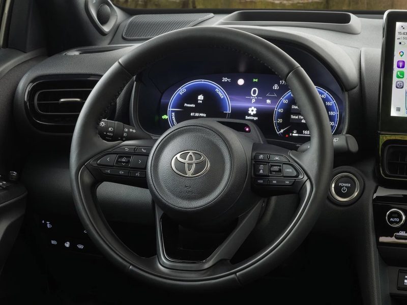 Toyota Yaris Cross - interior