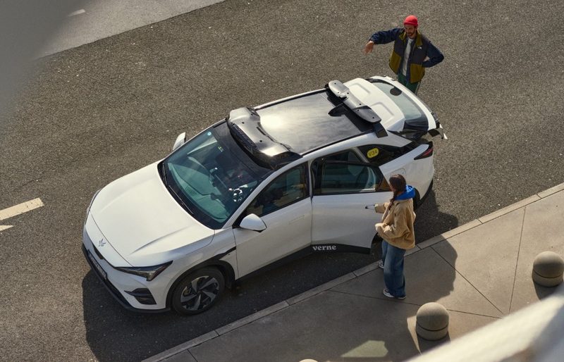 Uber Brings Robotaxis to Europe. The Car Is an ArcFox. - photo 3