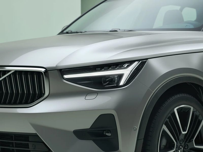 Volvo XC40 - photo 2