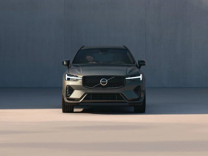 Volvo XC60 - photo 2