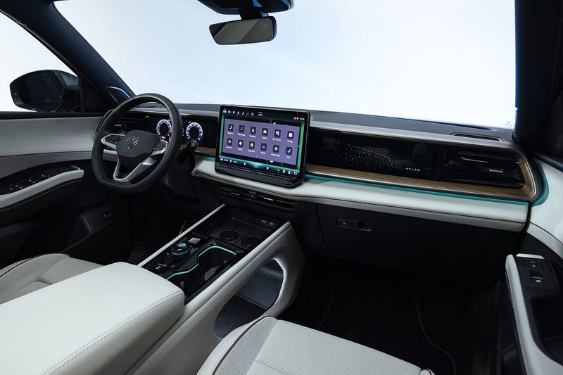 Volkswagen Atlas - interior