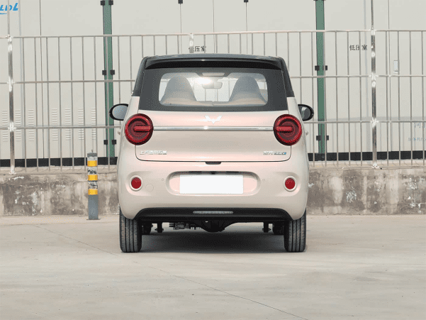 Wuling Hongguang Mini EV - photo 3