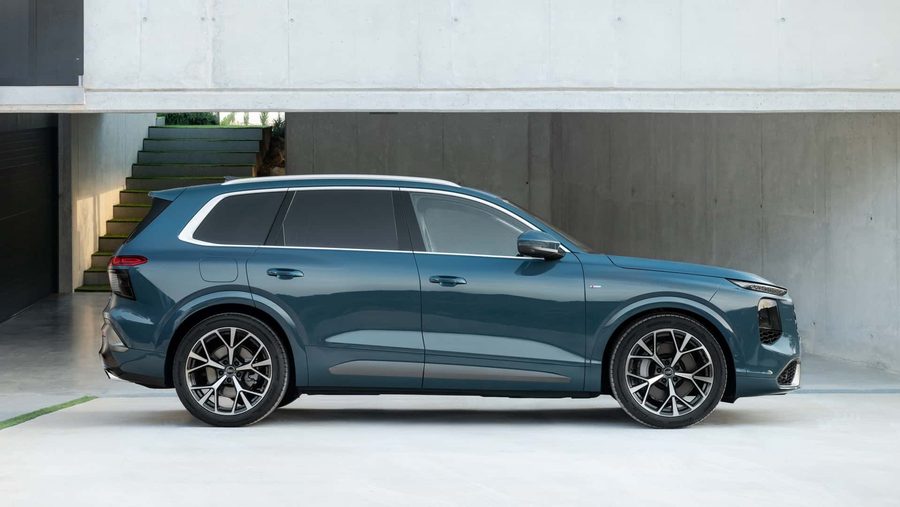 Q7