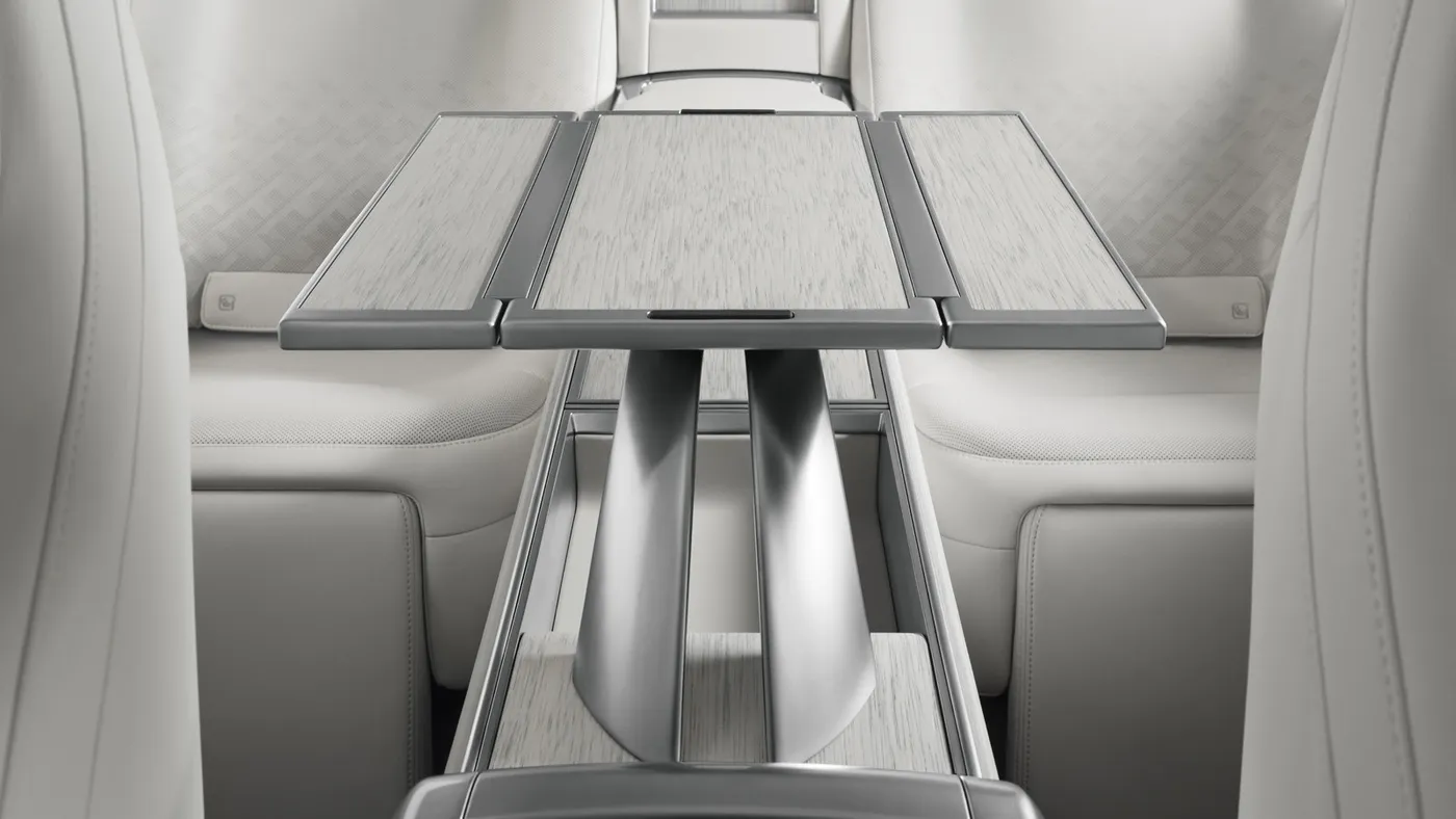 Range Rover SV Ultra: By Invitation Only — photo 13