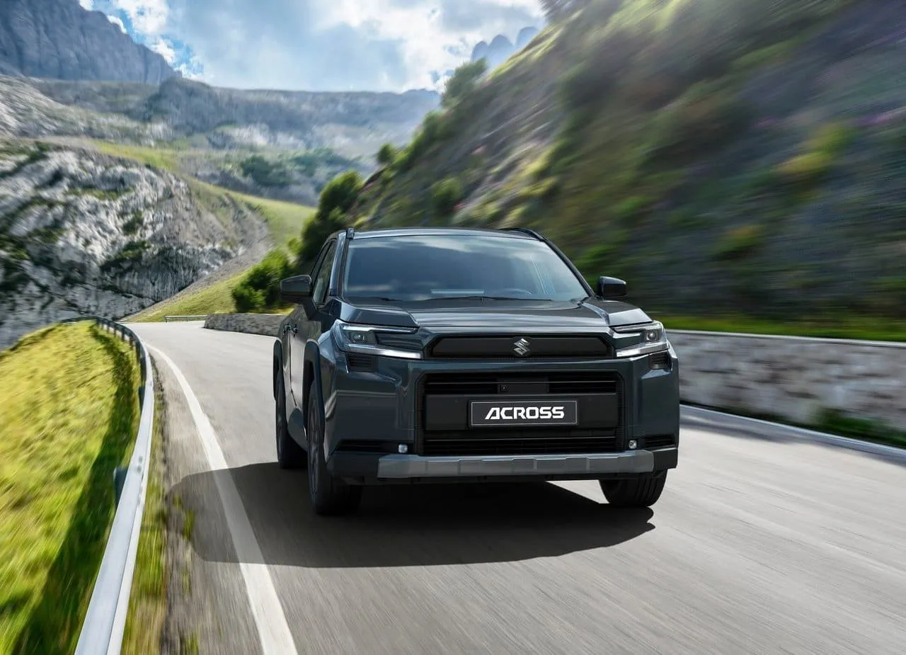 Suzuki Across Second Generation Arrives in Europe — photo 17